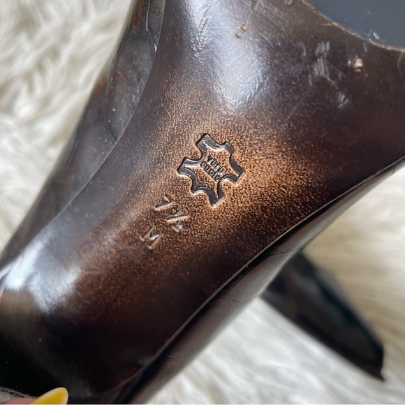 Donald J Pliner Croc Embossed Patent Leather Peep Toe Curved Heel Pumps Size 7 - Picture 8 of 10